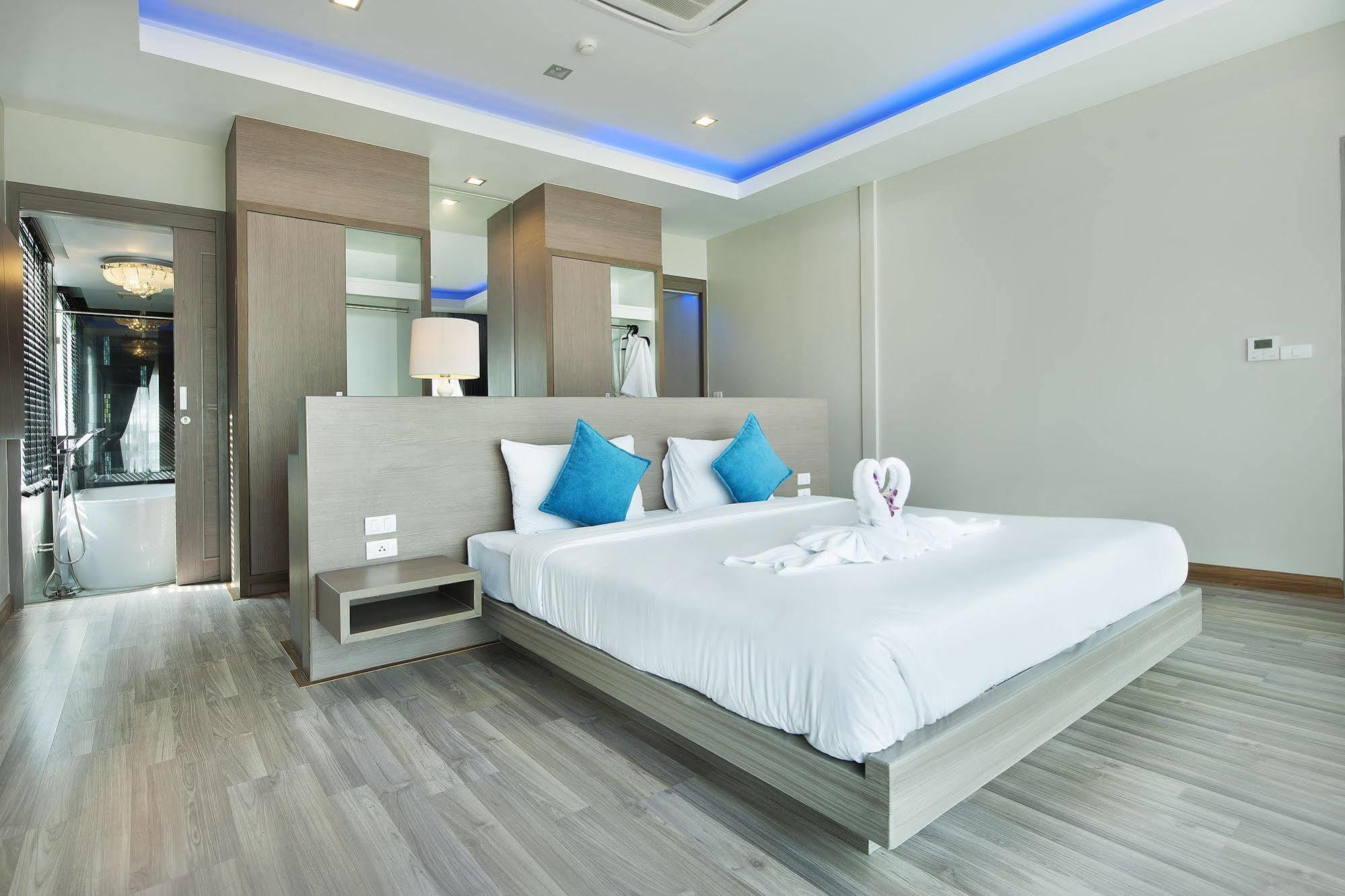 Ratana Platinum Appart hôtel 4*